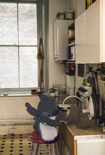 次元墻破了 當(dāng)動(dòng)漫里的角色闖進(jìn)現(xiàn)實(shí)世界